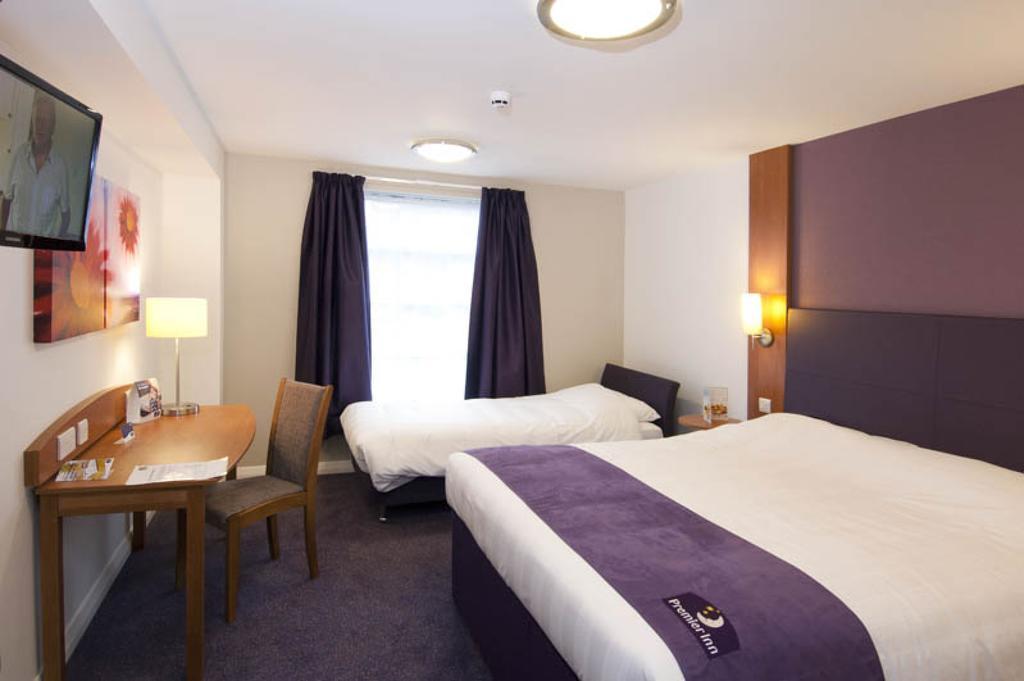 Premier Inn Edinburgh Dalkeith Room photo